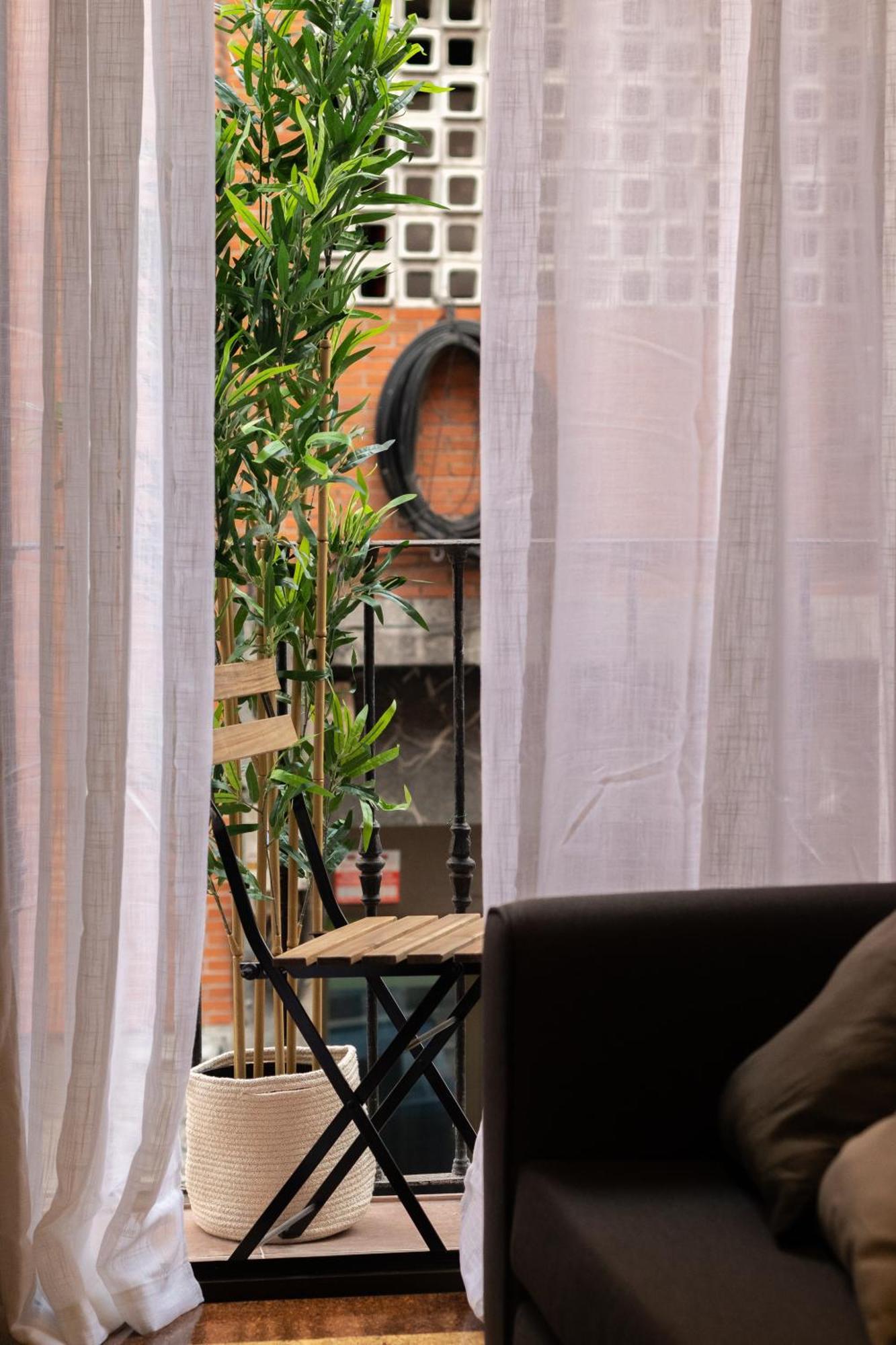Unamuno, En El Casco Viejo Билбао Екстериор снимка
